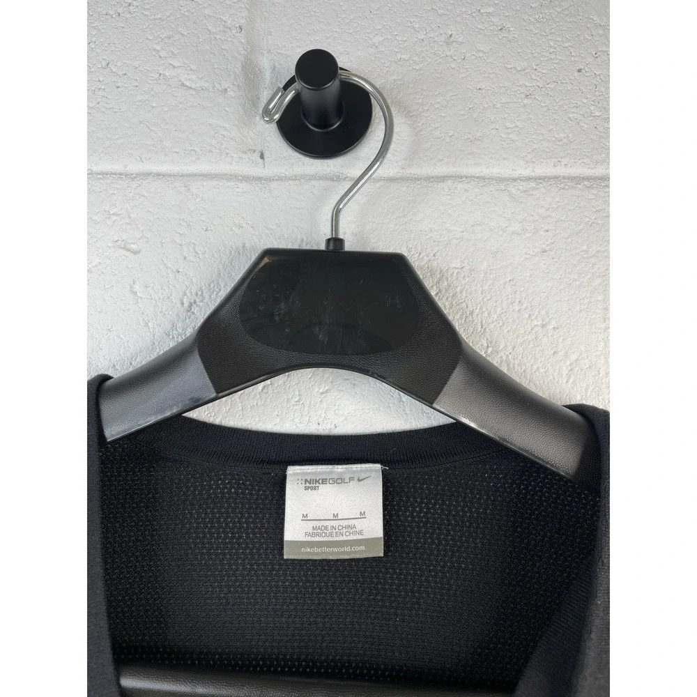 Nike Golf Womens Medium M Black  Button Cardigan Sweater‎ Breathable